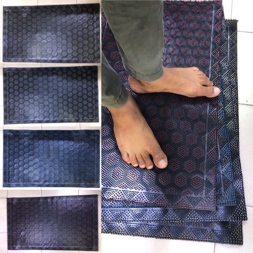 RUBBER CARPERTS 75*45CM Code:-7962